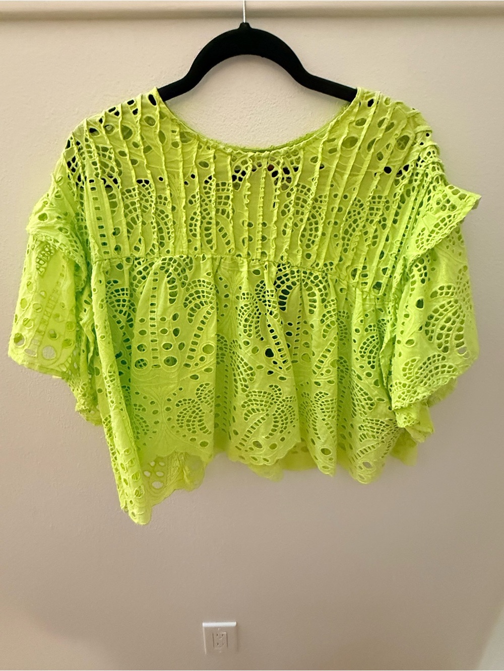 NWT Eyelet Farm Rio Peasant Top - Neon Lime